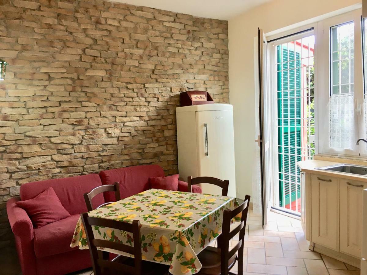 רומא Appia Park Apartament 10 Min Dal Colosseo מראה חיצוני תמונה